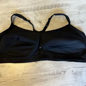 Woman’s Plus Size Black Sports Bra 4X Go Dry Active Moisture Wicking NWT